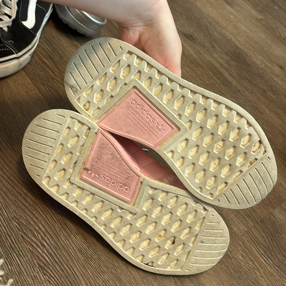 women’s adidas nmd r2 wonder pink - Picture 4 of 4